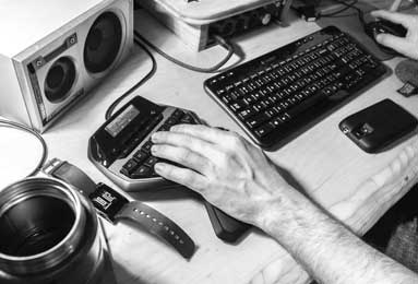 全球总决赛-“因扎吉德比”握手言和 球星哥哥追赶名帅弟弟