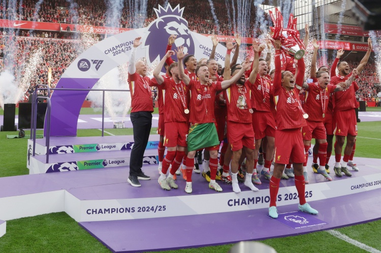 世界赛官网推荐-费迪南德预测新赛季英超：利物浦再夺冠，哈兰德获金靴