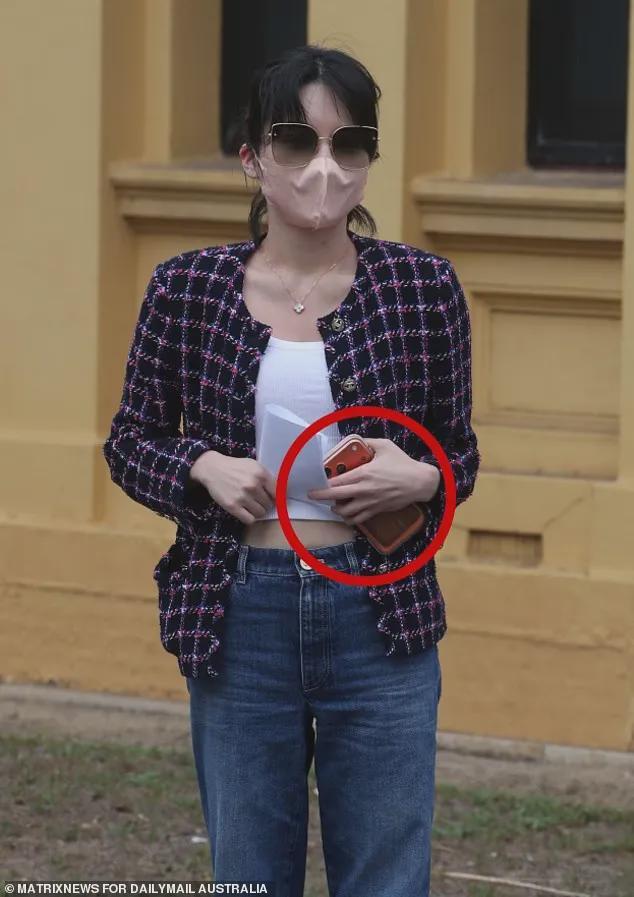 悉尼，杨兰兰的替身出现了