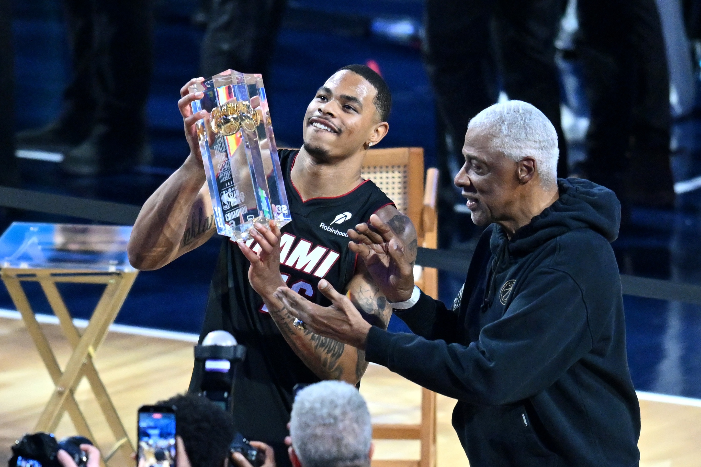 世界赛官网推荐-麦迪：既然NBA球员不想参加扣篮大赛 不如让世界各地其他球员参加