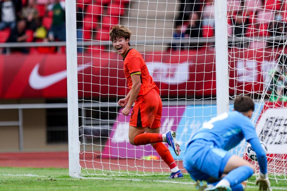 最新赛程-杨铭锐破门制胜依合散扑点救险 U19国足1-0澳大利亚